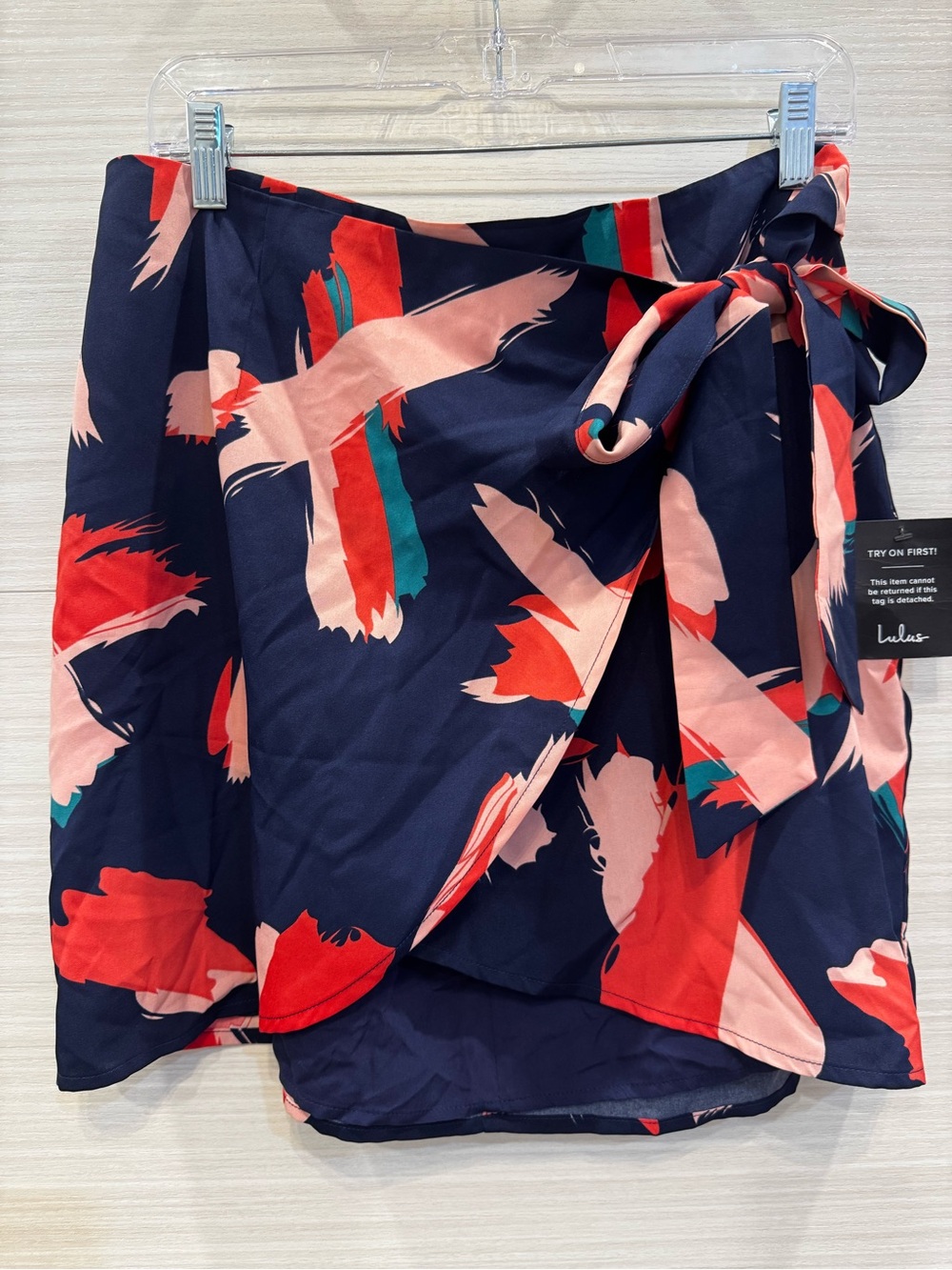 Lulu's Artistic Impulse Navy Abstract Print Wrap Mini Skirt size Large